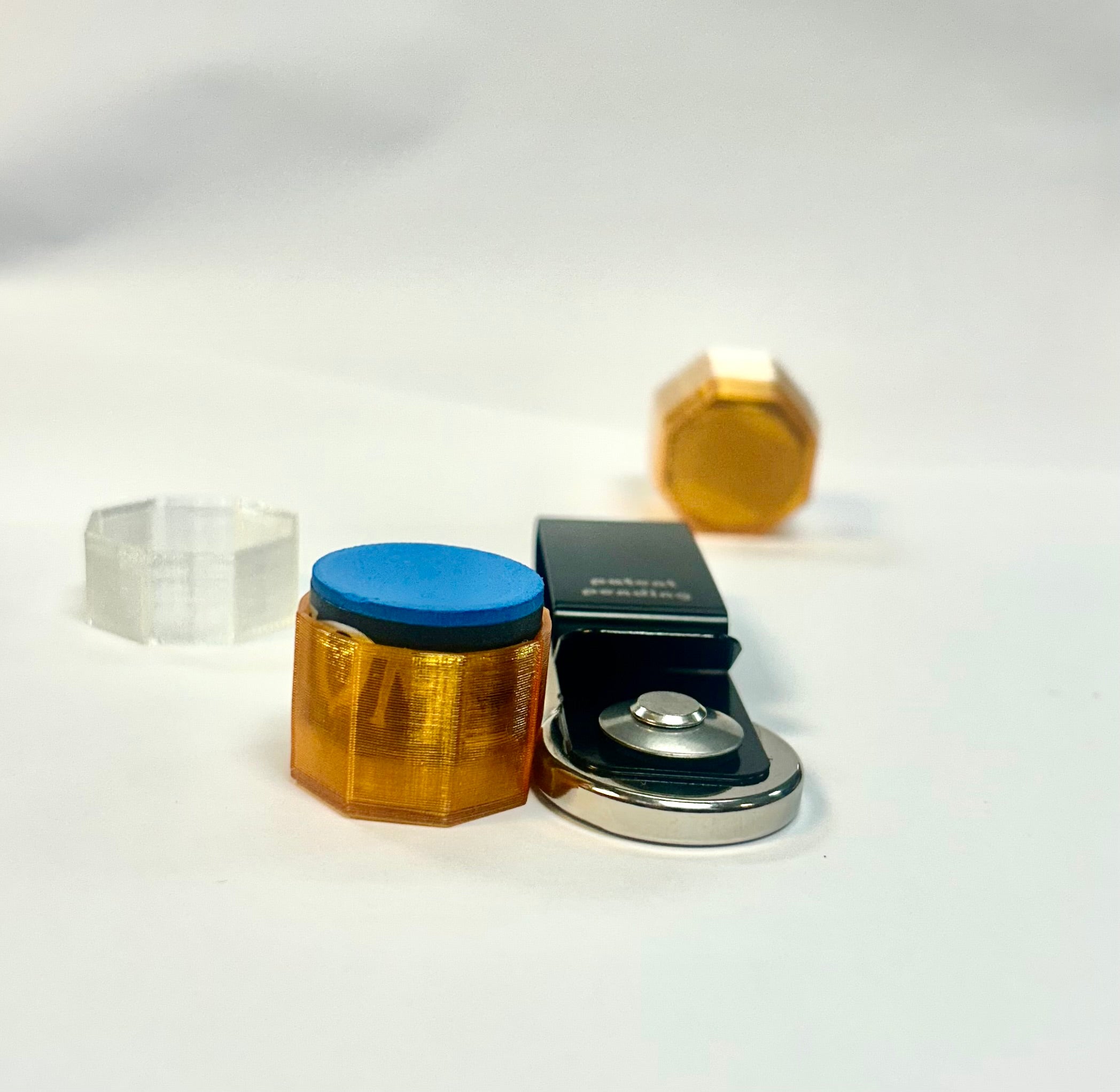 Dr V Magnetic Chalk Holder